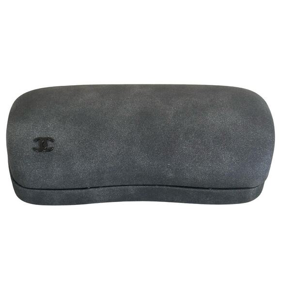 Chanel Sunglasses Eyeglasses Large Gray Suede Clamshell CC Logo CASE ONLY Rare - Picture 3 of 8